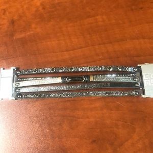 Good works magnetic 5 strand bracelet